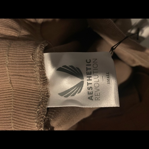 ASRV Sportswear Tan Beige Shorts Size S - Picture 3 of 3